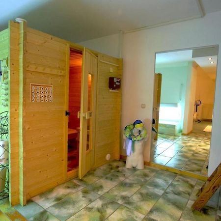 Apartmenthaus Fuerstenzeche แลม ภายนอก รูปภาพ