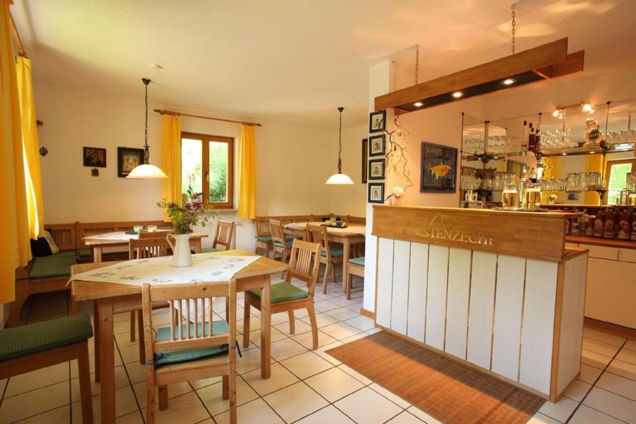 Apartmenthaus Fuerstenzeche แลม ภายนอก รูปภาพ